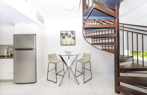 South of Fifth Apartment | Apartments at 100 Collins