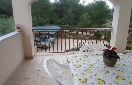 Jadrtovac Apartment | Apartments Davor