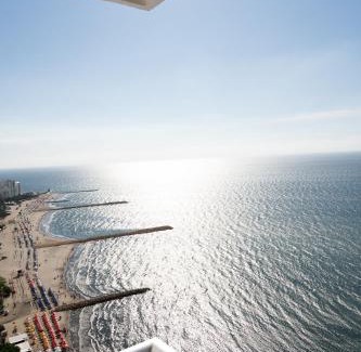 Bocagrande Apartment | Apartments In front of the Beach