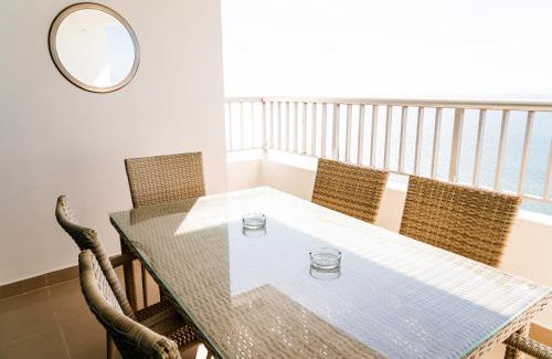 Bocagrande Apartment | Apartments In front of the Beach