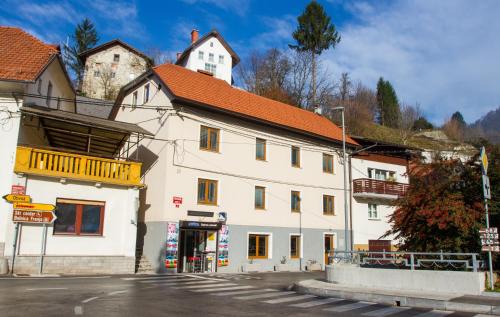 Cerkno Apartment | Apartments Shock