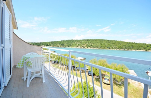 Jadrtovac Apartment | Apartments Vila Punta (10691-A2) - Jadrtovac