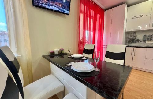Poltava Apartment | ApartPoltava Затишна 1-КІМНАТНА студія,НОВОБУДОВА в самому ЦЕНТРІ міста, банківський ЧЕК