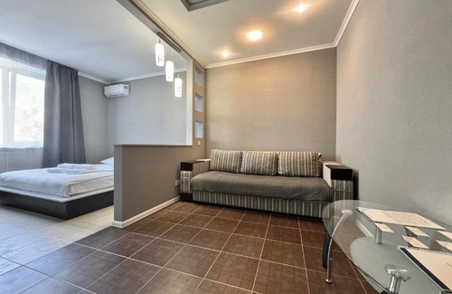 Sukhinovka Apartment | ApartPoltava Світлі та стильні апартаменти в центрі Полтави біля театру Гоголя, ЦУМ, банківський ЧЕК