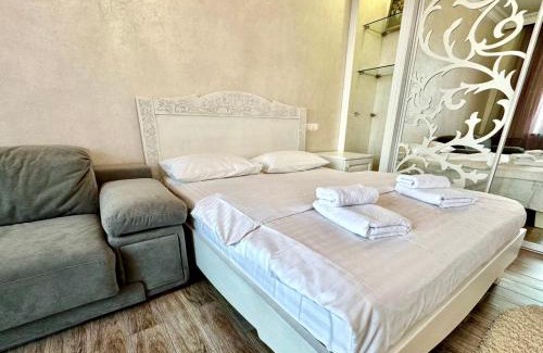 Podil Apartment | ApartPoltava 1-кімн Елегантна студія в ПРЕСТИЖНІЙ новободові біля СОНЯЧНОГО ПАРКУ