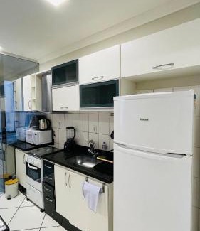 Santos Dumont Apartment | Ape com Horta, Cama Casal Queen, SmartTV, Ar, WiFi e Vaga na garagem