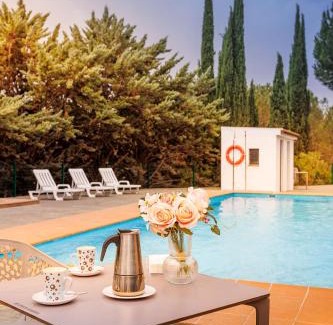 Huetor Santillan House | Apiedesierra - Caserio del Colmenar