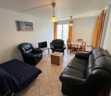 Champs-sur-Marne Apartment | Appart 2 ch près RER Champs sur Marne - Disneyland et Paris