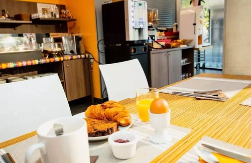 Clemenceau Apartment | Appart'Hotel Sea & Golf City Perpignan Center* - Comfort Twin Studio 1 or 2 People Balcony