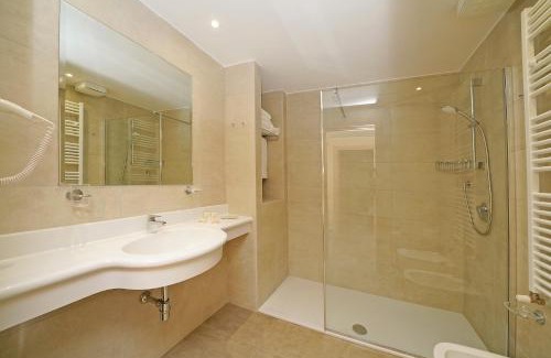 Gargnano Apartment | appartamento Dany 2 con Piscina