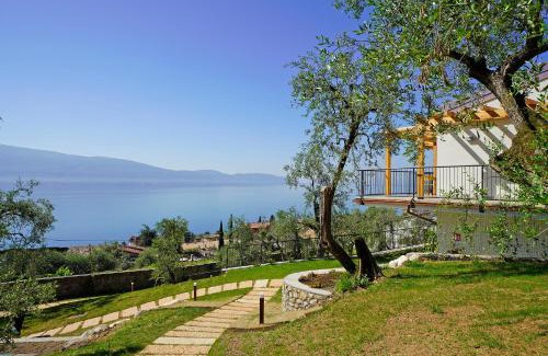 Gargnano Apartment | appartamento Dany 2 con Piscina