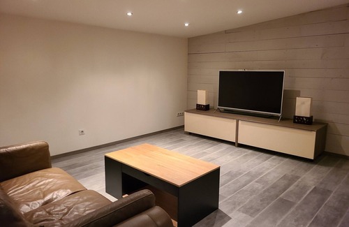 Saint-Sernin-du-Bois Apartment | Appartement 80 M² en Bourgogne