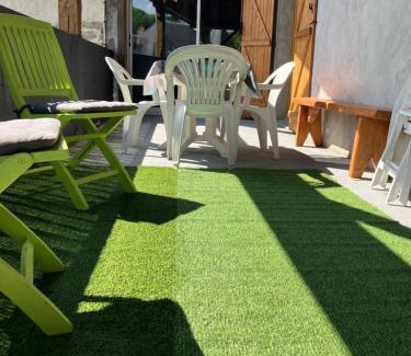 Abbenans Apartment | Appartement avec terrasse