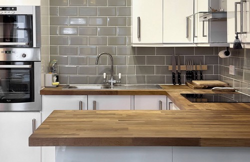 Addison Apartment | Appartement & Cozy Garden Ensuite