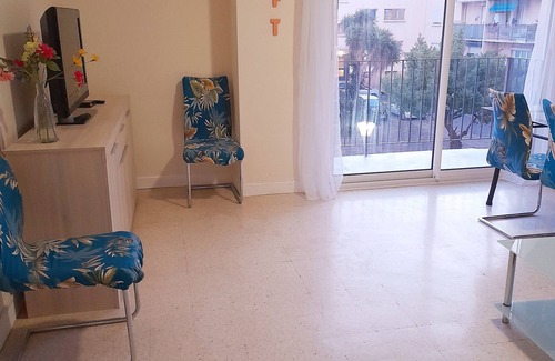 Bas-Vernet Apartment | Appartement F3 Avec Balcon et Parking