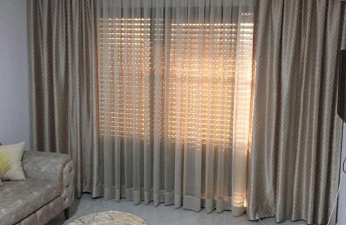 Sqanes Apartment | Appartement la falaise