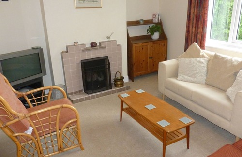 Acle Cottage | Apple Tree Cottage in Acle, The Gateway To The Norfolk Broads