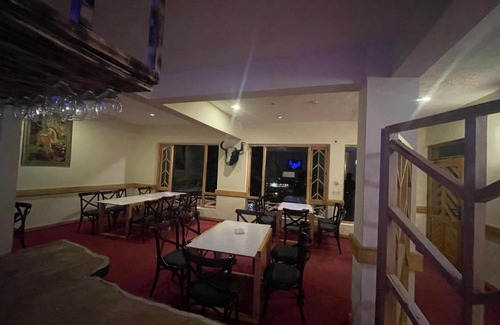 Hunza Hotel | applegardenhunza