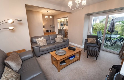 Portinscale Cottage | Appletree - a house that sleeps 6 guests in 3 bedrooms