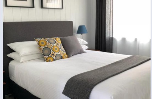 Forbes Bed & Breakfast | Appleyard Bed and Breakfast