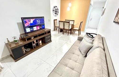 Braga Apartment | Apt 5 Minutos Praia do Forte - Sinai Prime - Ar Condicionado