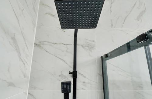 Brighouse Apartment | Apt 7 Tudor House