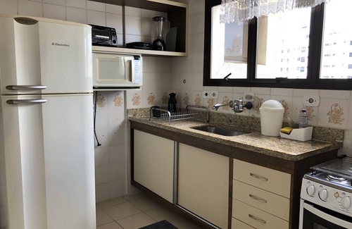 Vila Alzira Apartment | Apt in Guaruja, 3 min walk from Asturias beach