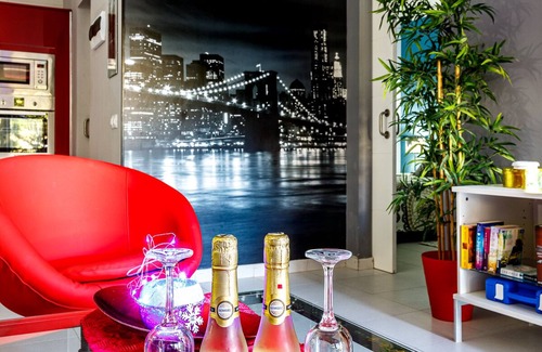 Puerto Rico Apartment | Apt in Puerto Rico 100m From the Beach, Free Wifi, Community Pool and Garden