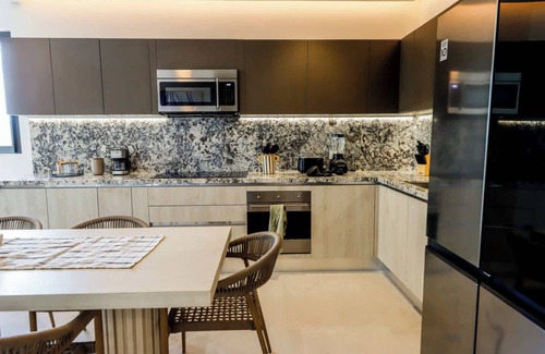 Puerto Morelos Apartment | Apt Jaribu: Ocean Views & Shared Pool