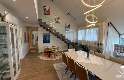 Planalto Apartment | Apt Luxo 5 suítes em frente rua torta