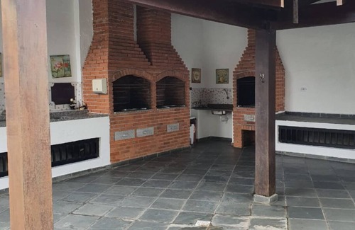 Vila Julia Apartment | Apt on Enseada beach Guarujá