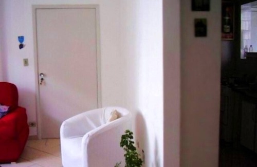 Pitangueiras Apartment | Apt R.México 2 bedrooms 50mt from Pitangueiras beach