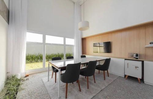 Sao Goncalo Apartment | Apto 306 Inn com vista Parque Una e garagem