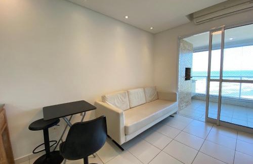 Mirim House | Apto Alto Padrão Frente Mar no melhor condomínio