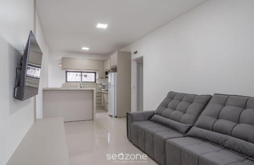 Castelo Branco Apartment | Apto c/varanda e churrasq a 650m da Praia RGO0502