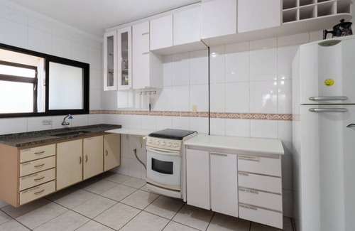 Guilhermina Apartment | Apto com bela vista a 100m da Praia da Guilhermina