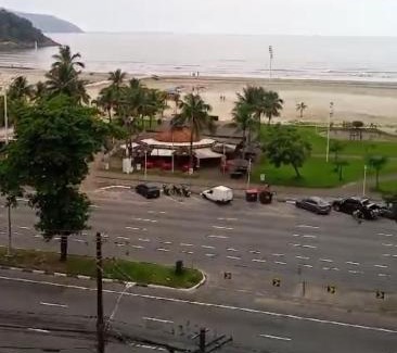 Itarare Apartment | Apto em frente a praia em São Vicente