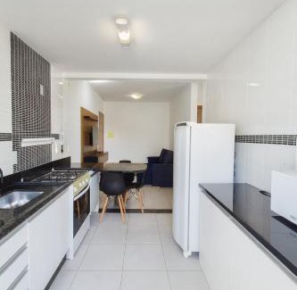 Santa Monica Apartment | Apto prox Madrecor, Ufu, Parque Sabia c Ar condicionado, Garagem