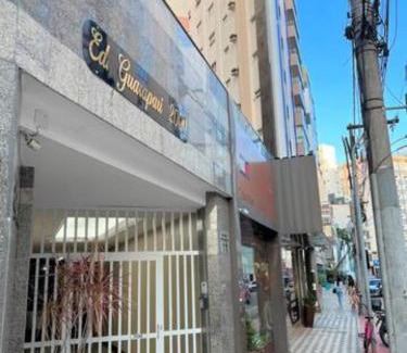 Centro Apartment | Apto Qt e sala a 100m das Castanheiras - Não fornecemos roupas de cama e banho -