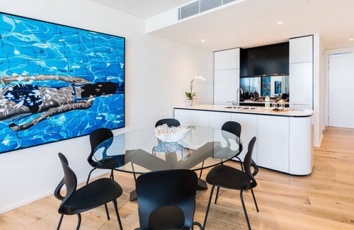 Bondi Junction Apartment | Aqua Spectacular Situated in the heart of trendy, cosmopolitan Bondi Junction
