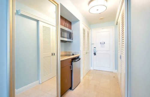 Key Biscayne House | Aquamarine by VIAC - Stunning Studio Apartment Sited @ The Ritz Carlton