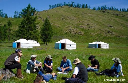Hatgal Cabin | Ar Davhar Peninsula Eco Lodge