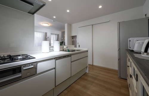 Chatan House | Araha Beachway Inn