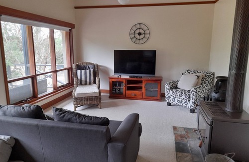 Rowland Flat House | Archery Road Estate is the perfect escape everyone!