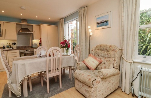 Minehead Cottage | Archie's