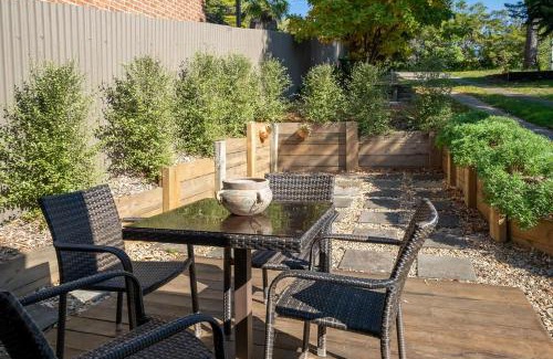 Faulconbridge House | Architecturally Designed Nature Lovers Delight