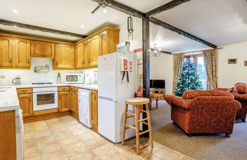 Runcton Holme Cottage | Archway Barn - E3864