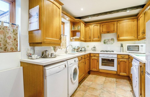 Runcton Holme Cottage | Archway Barn - E3864