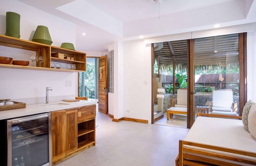 Manuel Antonio Resort | Arenas Del Mar Beachfront & Rainforest Member of the Cayuga Collection