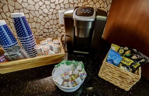 North Little Rock House | Argenta *No Cleaning Fee* Maple and Main